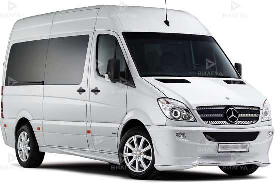 Замена водяного насоса Mercedes Sprinter